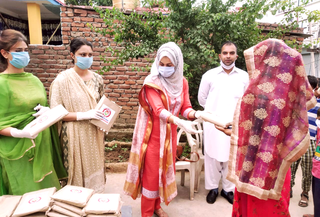 DLCW distributes stationery items under BBBP at Village Dhanore, Rajouri