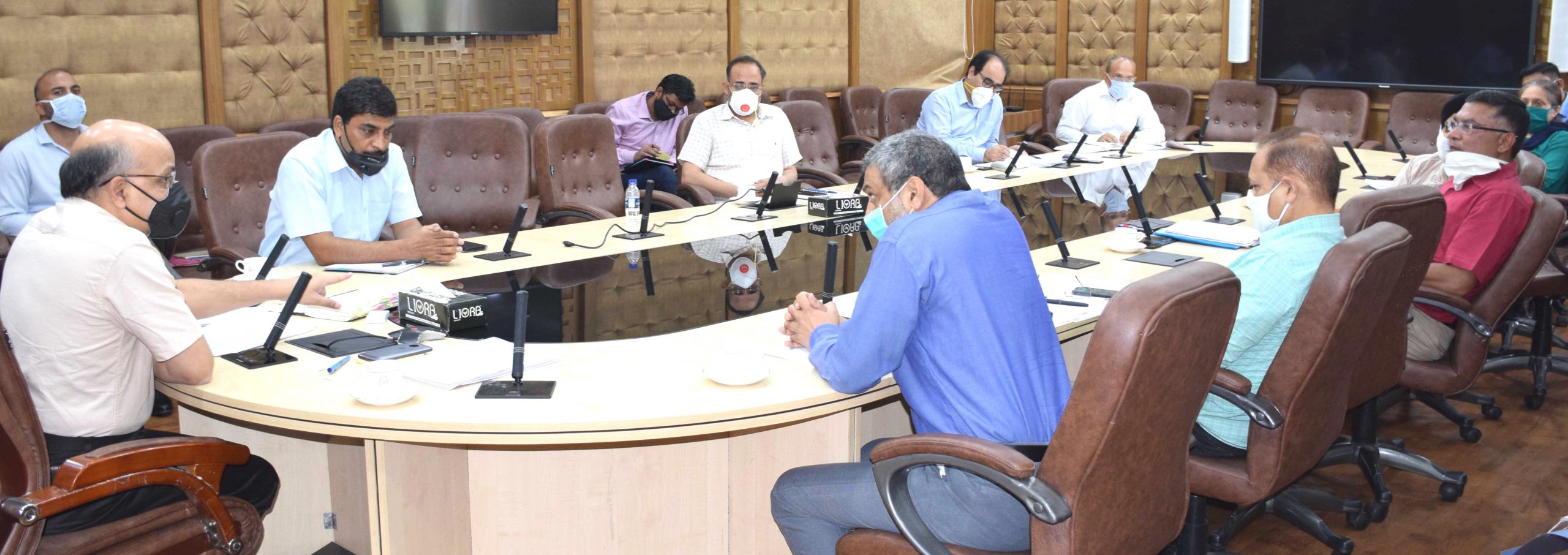 CS directs Secretaries to identify measures to check corruption in government departments