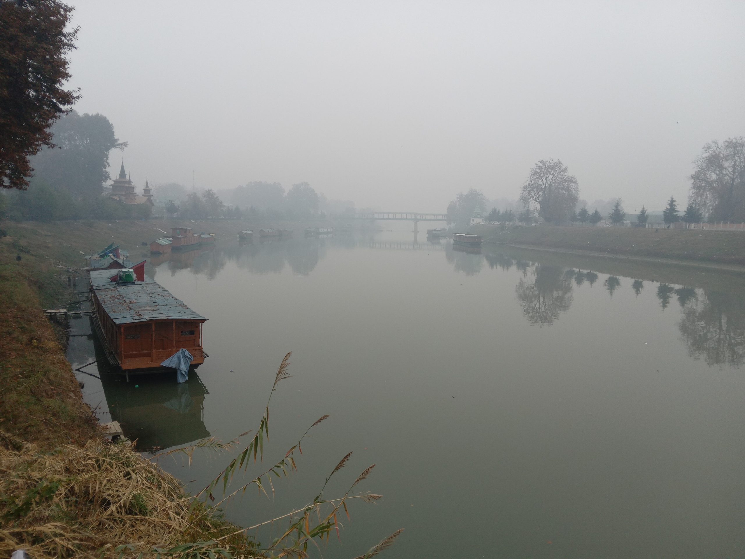 Partly cloudy weather in both Jammu and Kashmir Division