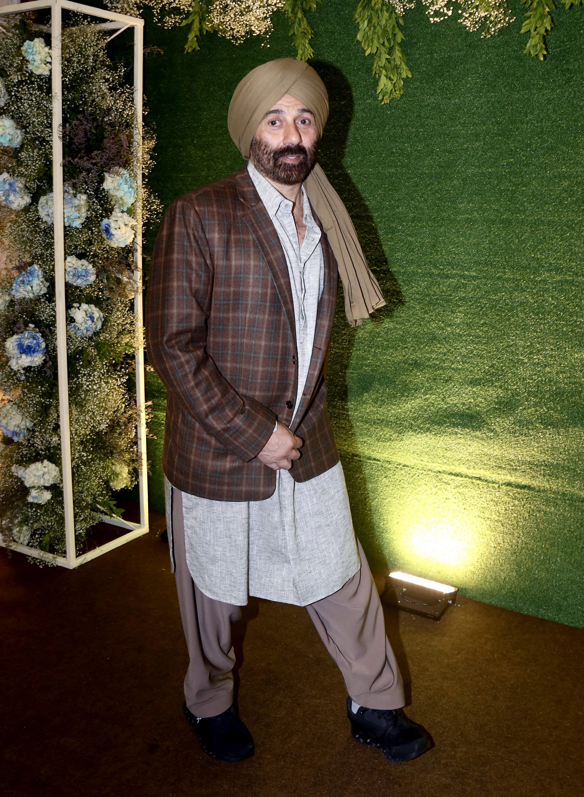 Sunny Deol announces his next movie with Gopichand Malineni.