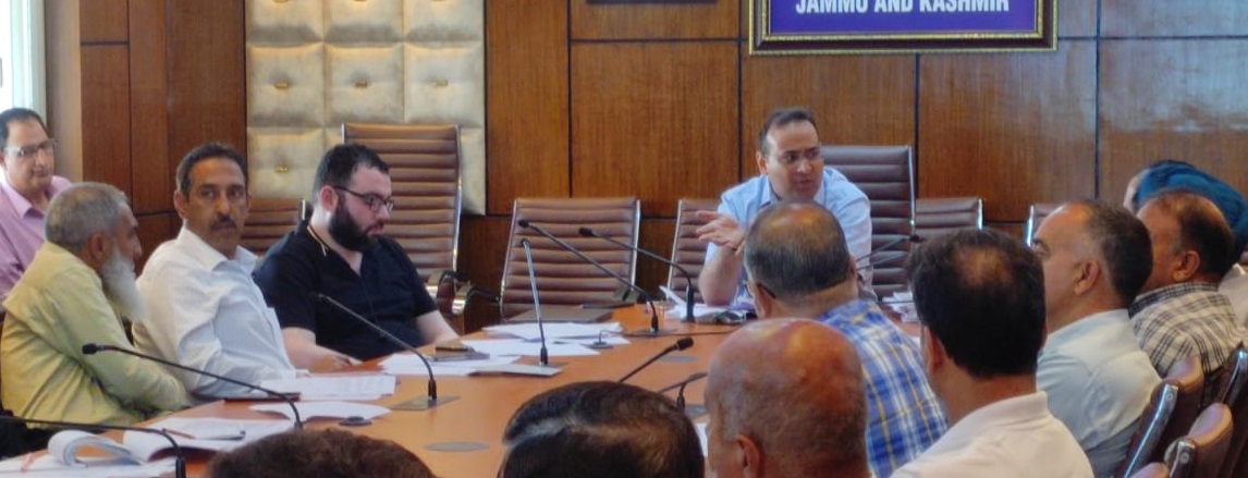 Comm Secy S&T reviews progress on saturation of Solar Rooftop Power Plants across Jammu and Kashmir.
