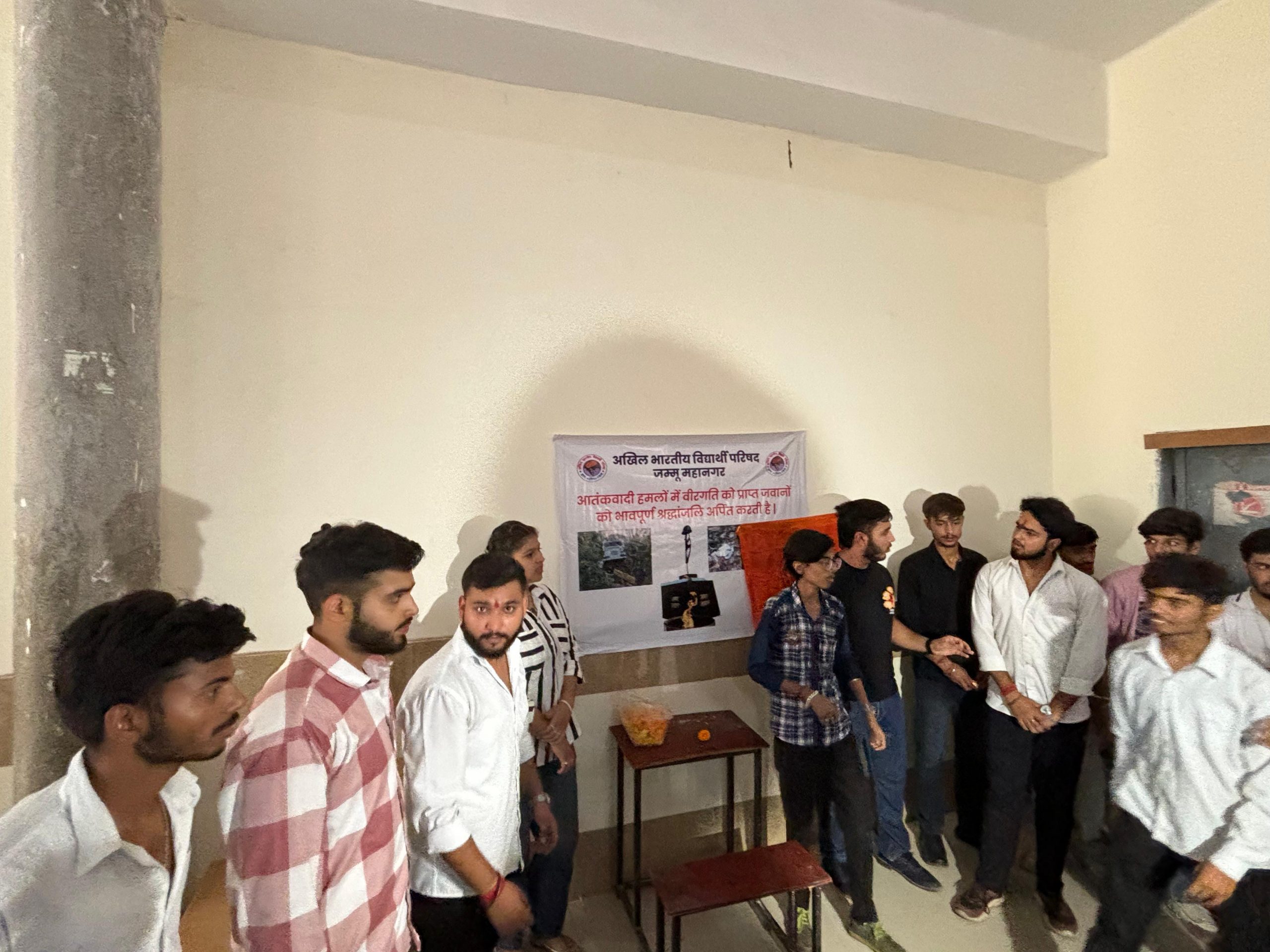 ABVP Jammu Mahanagar’s MAM PG College Unit Holds Tribute Ceremony for Martyred Soldiers and Civilians.