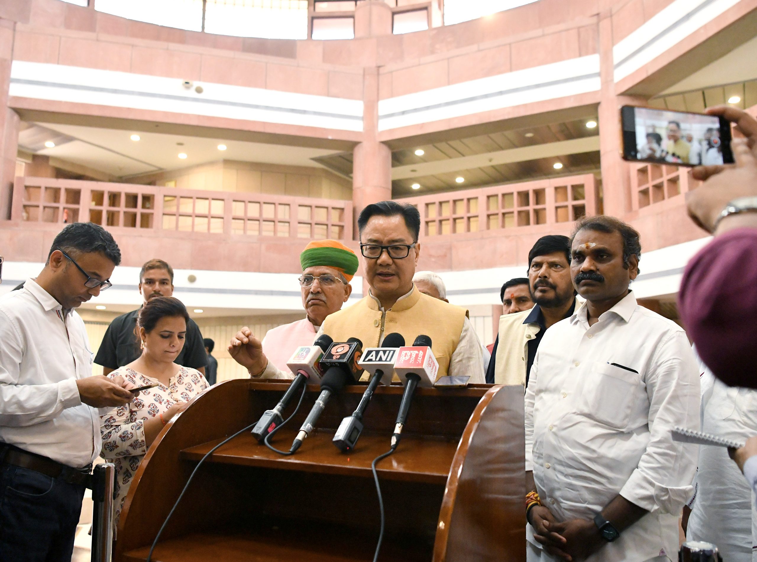 PM urged NDA MPs to follow rules of Parliament, prioritise “service to country”: Kiren Rijiju.