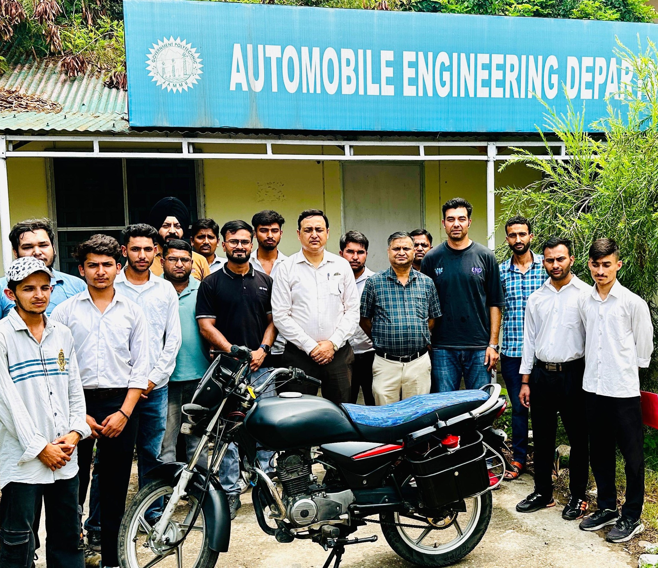 Students of Government Polytechnic Jammu Fabricated LPG-Petrol Hybrid Bike.