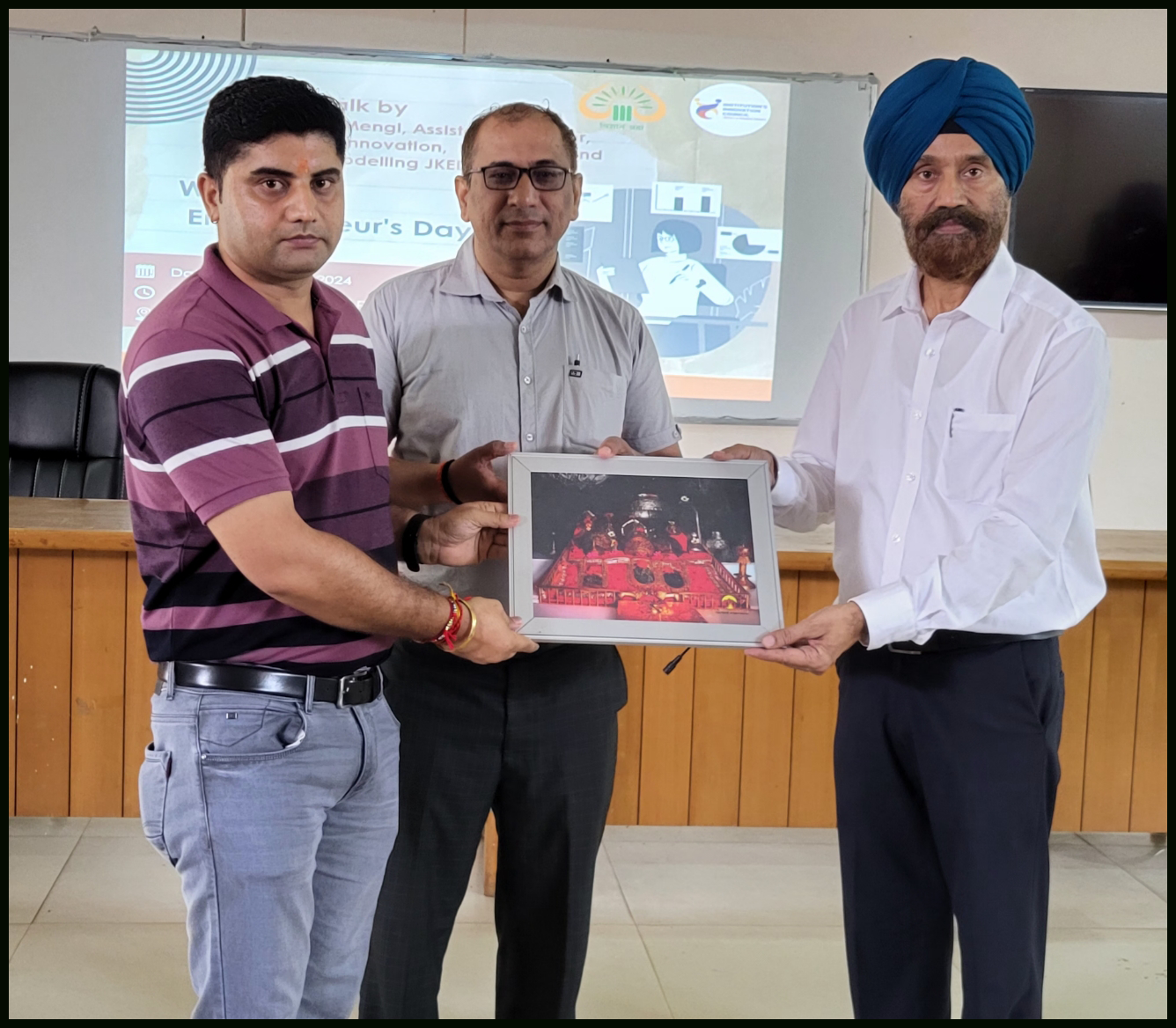 World Entrepreneurs Day Celebrated at SMVDU with Expert Insights from JKEDI