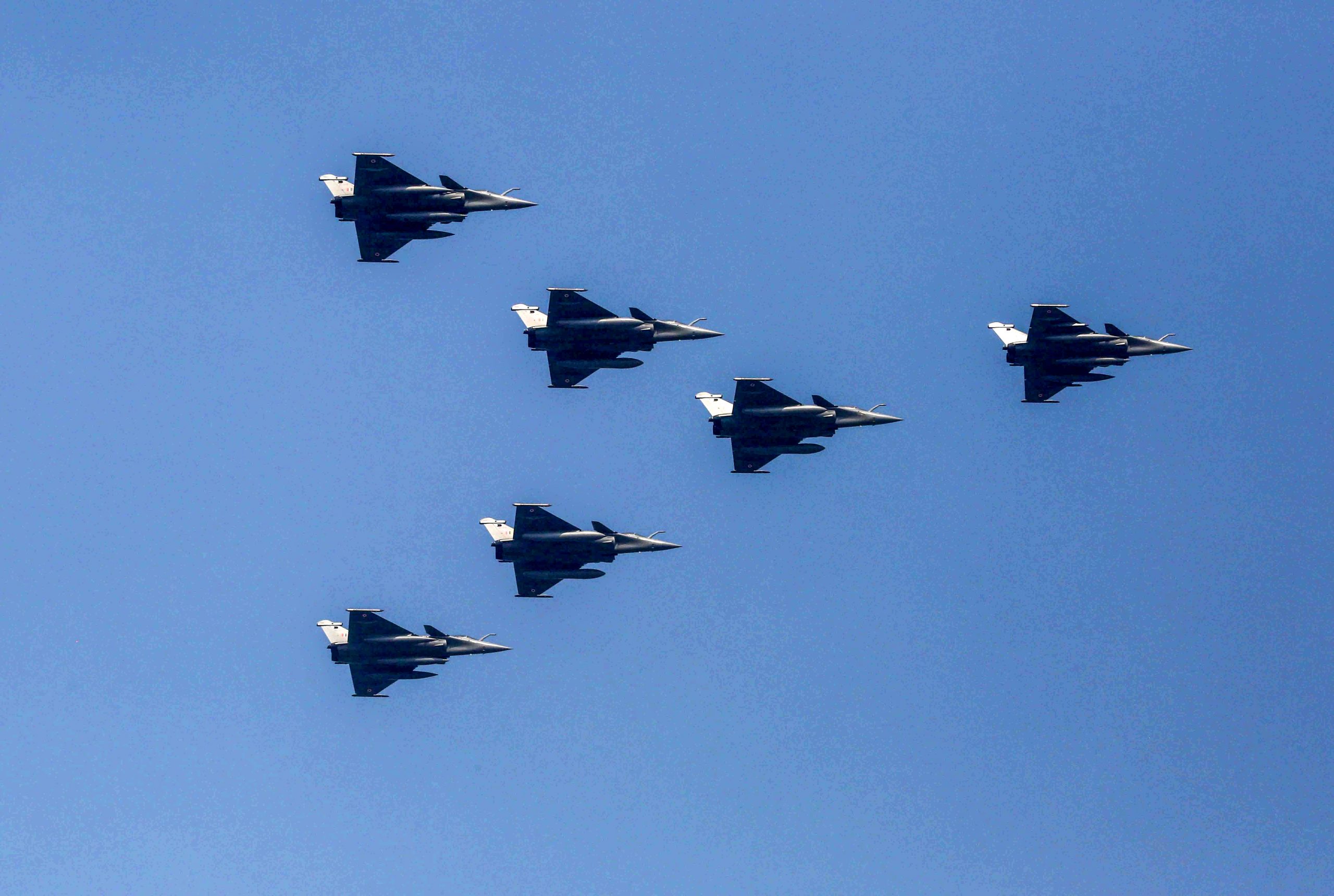 Indian, French governments negotiating 26 Rafale marine jet deal.