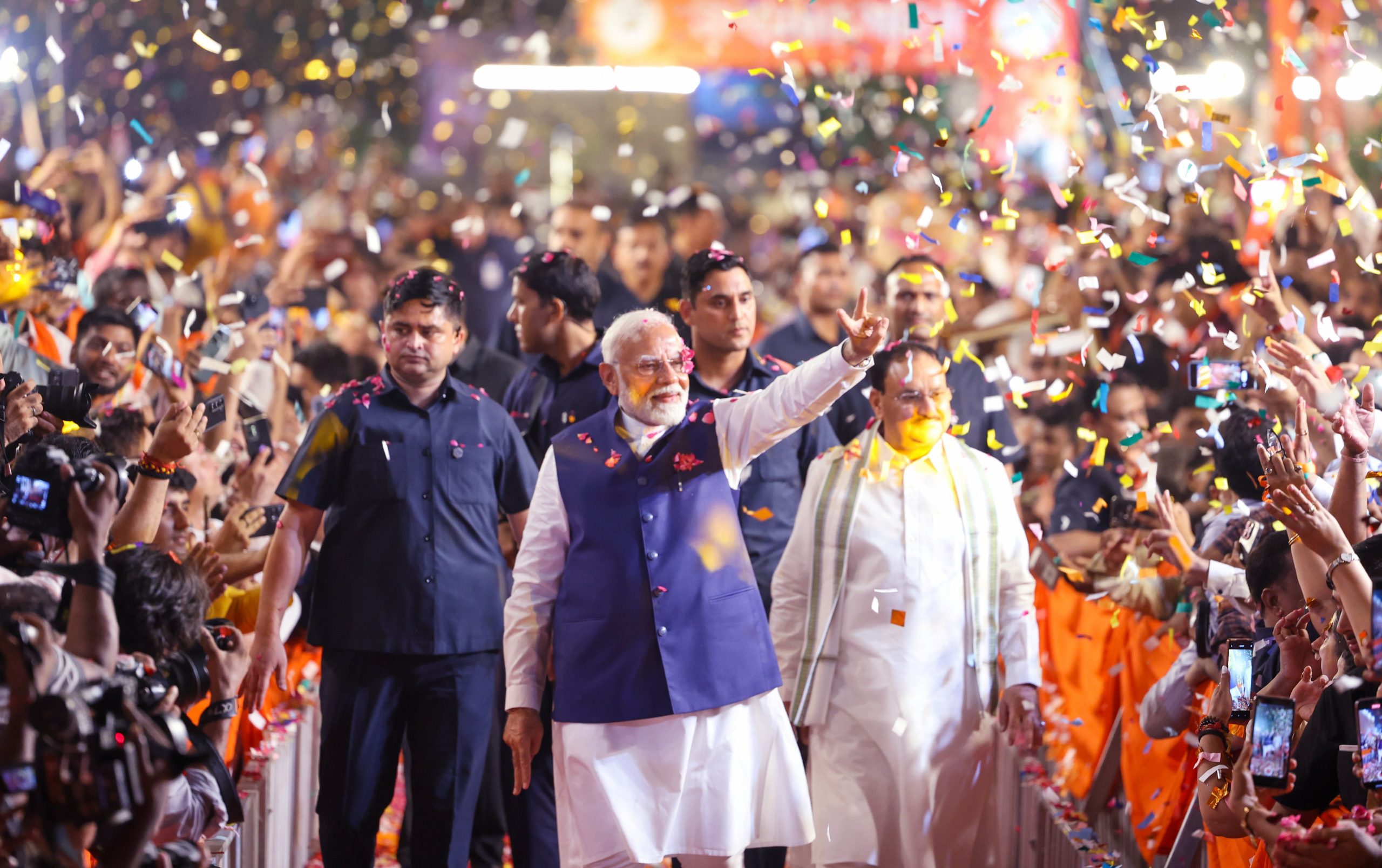 President Macron congratulates Prime Minister Narendra Modi on his historic re-election.